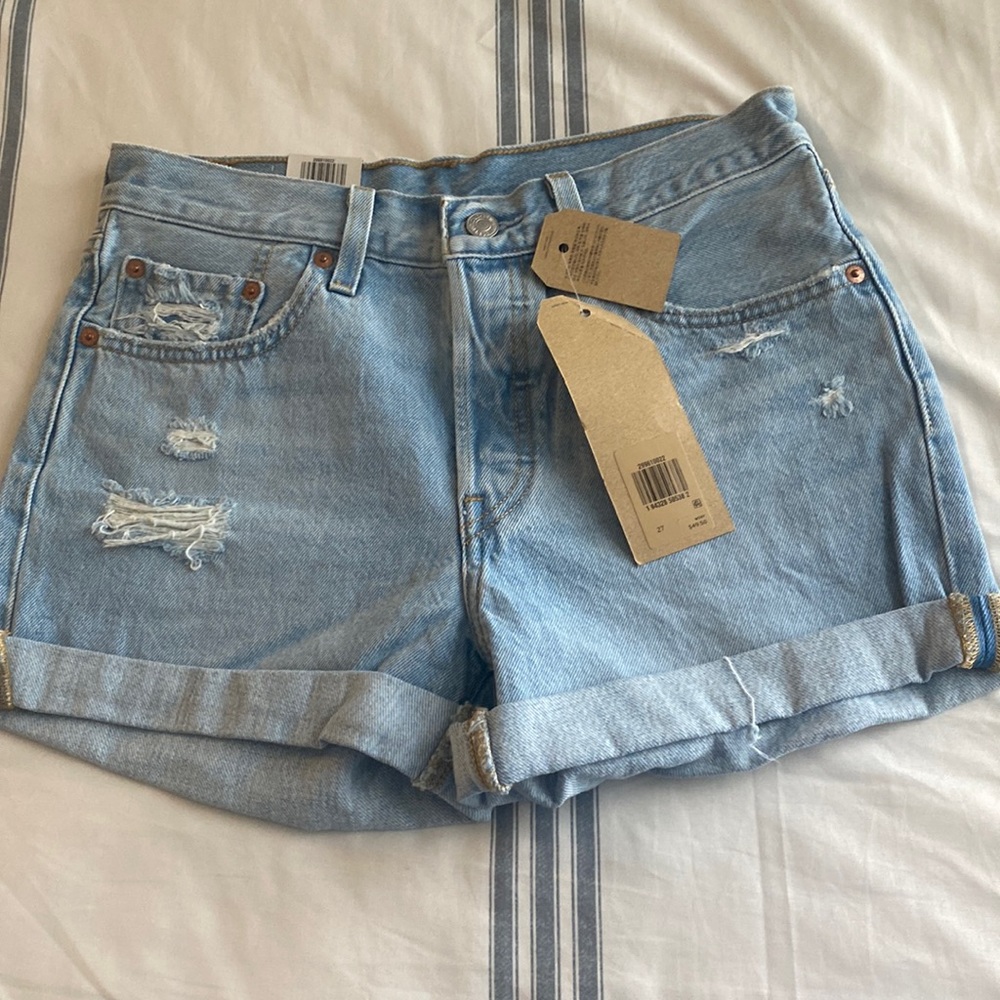 Levi shorts
